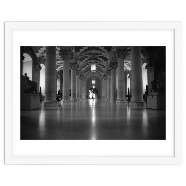 Lost inside the Louvre