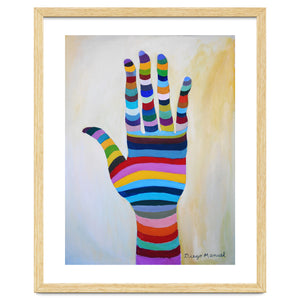 Mano Arco Iris by Diego Manuel Rodriguez
