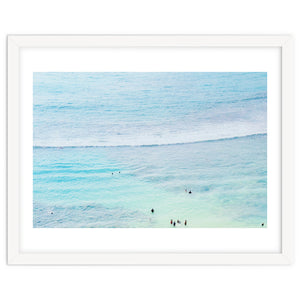 BLUE OCEAN AND CALM WAVE - Hawaii by KISSA STUDIO