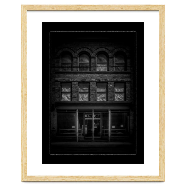 No 256 King St E 1 with Border