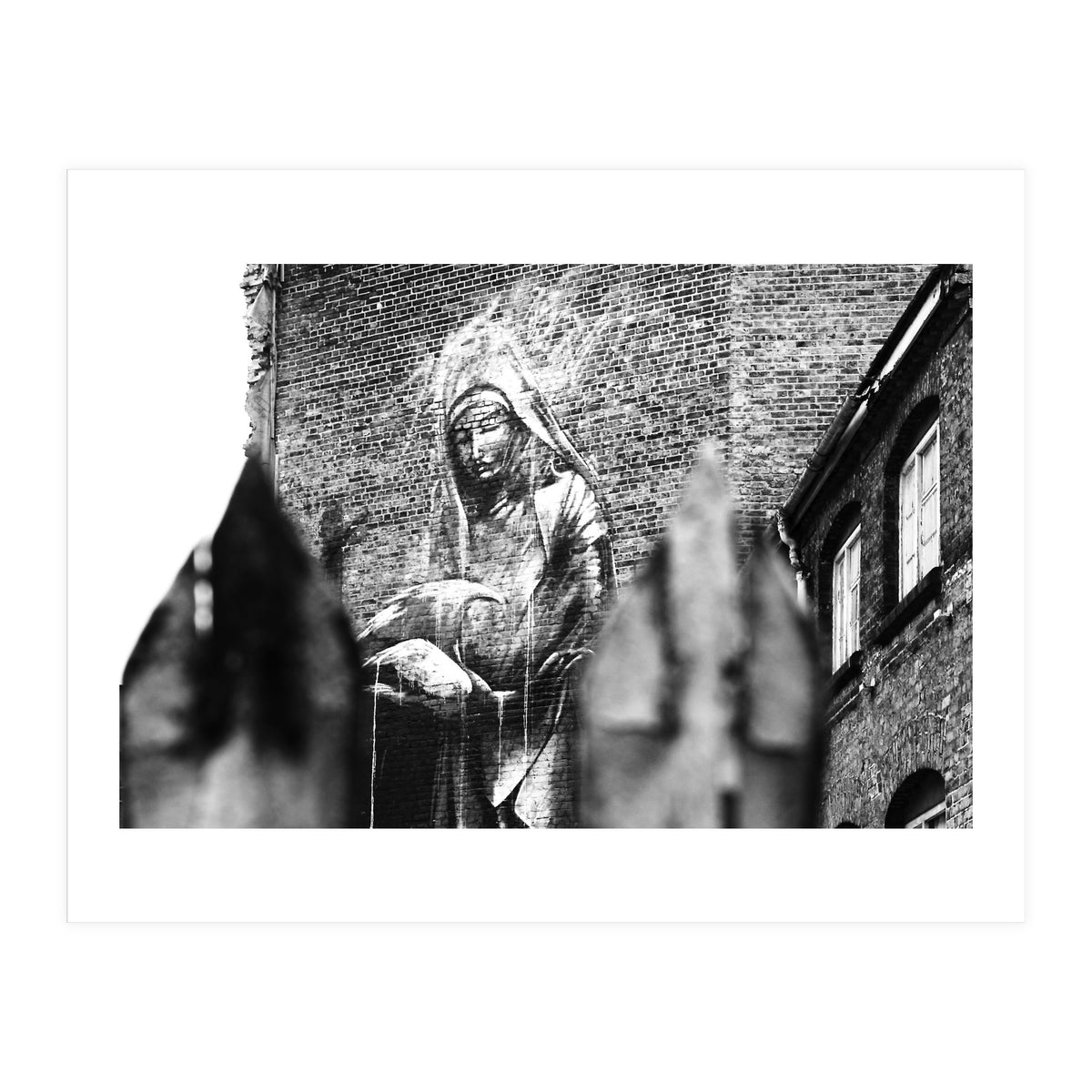 London Street Art - Giving (Print Only)