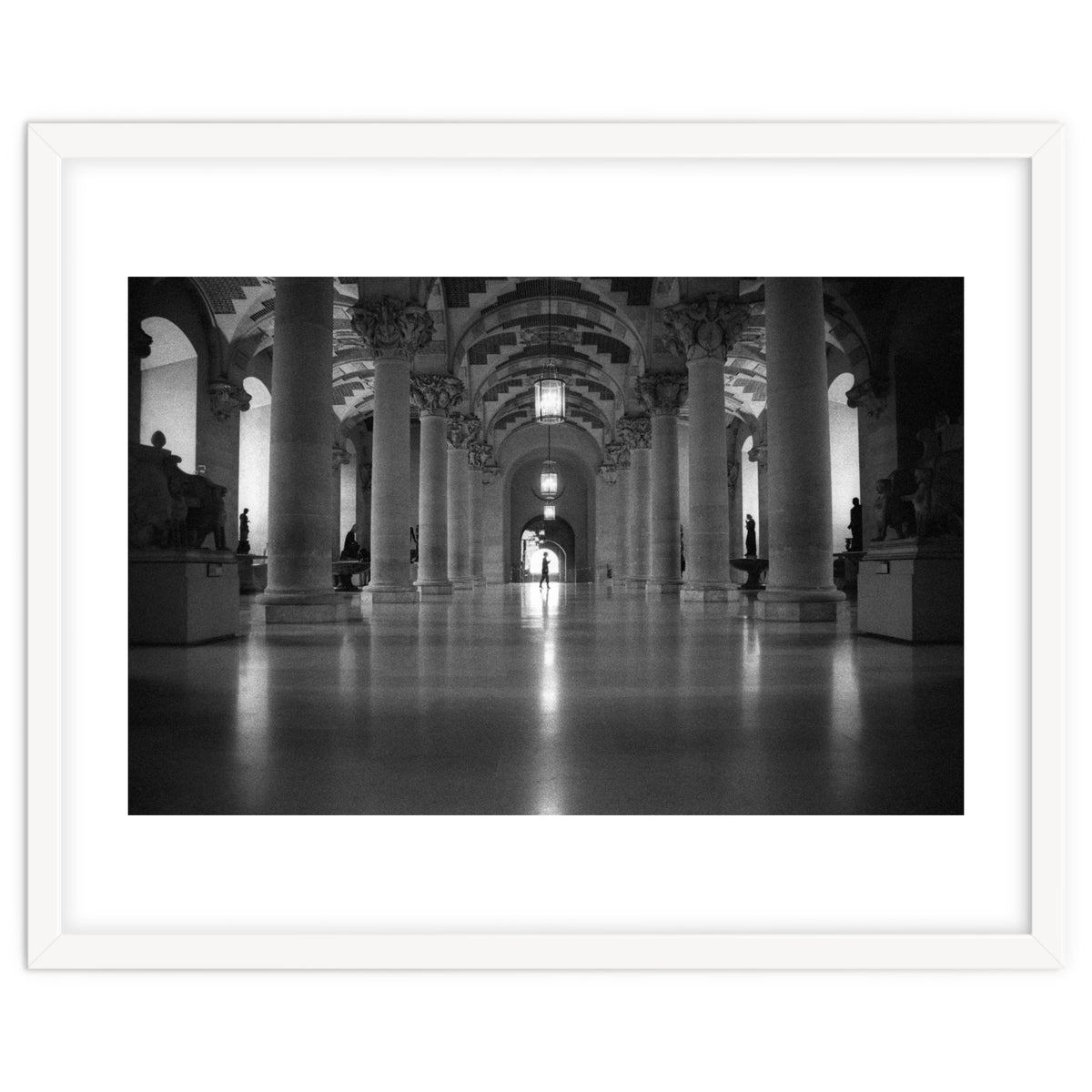 Lost inside the Louvre