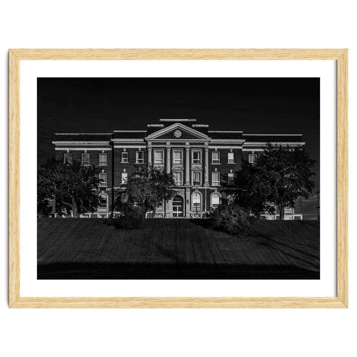 Thunder Bay District Court House No 1