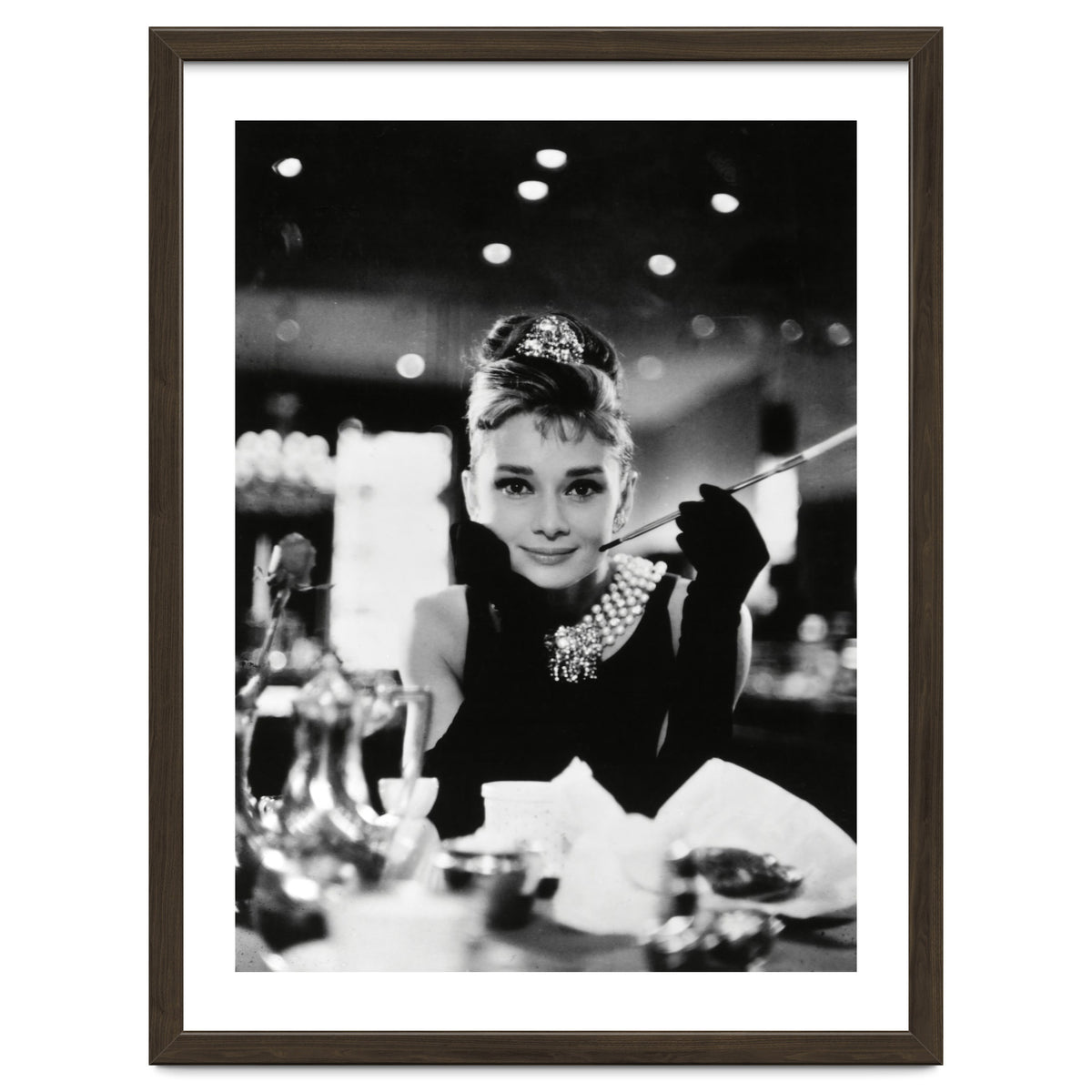 AUDREY HEPBURN in BREAKFAST AT TIFFANY'S (1961), directed by BLAKE EDWARDS.