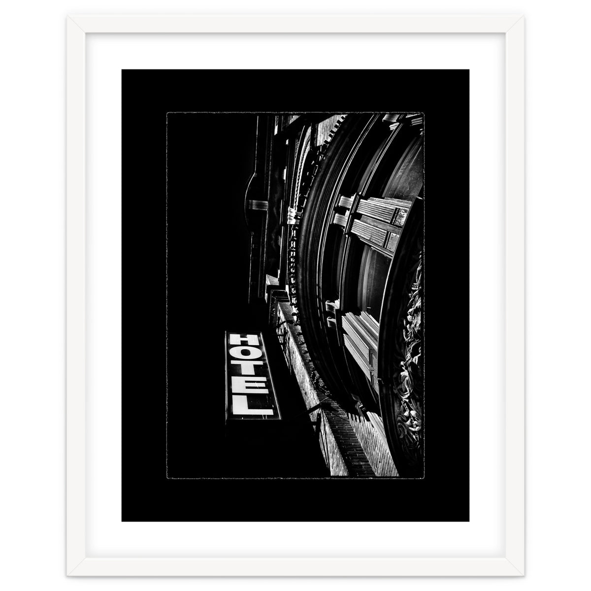 Gladstone Hotel No 2 with Border