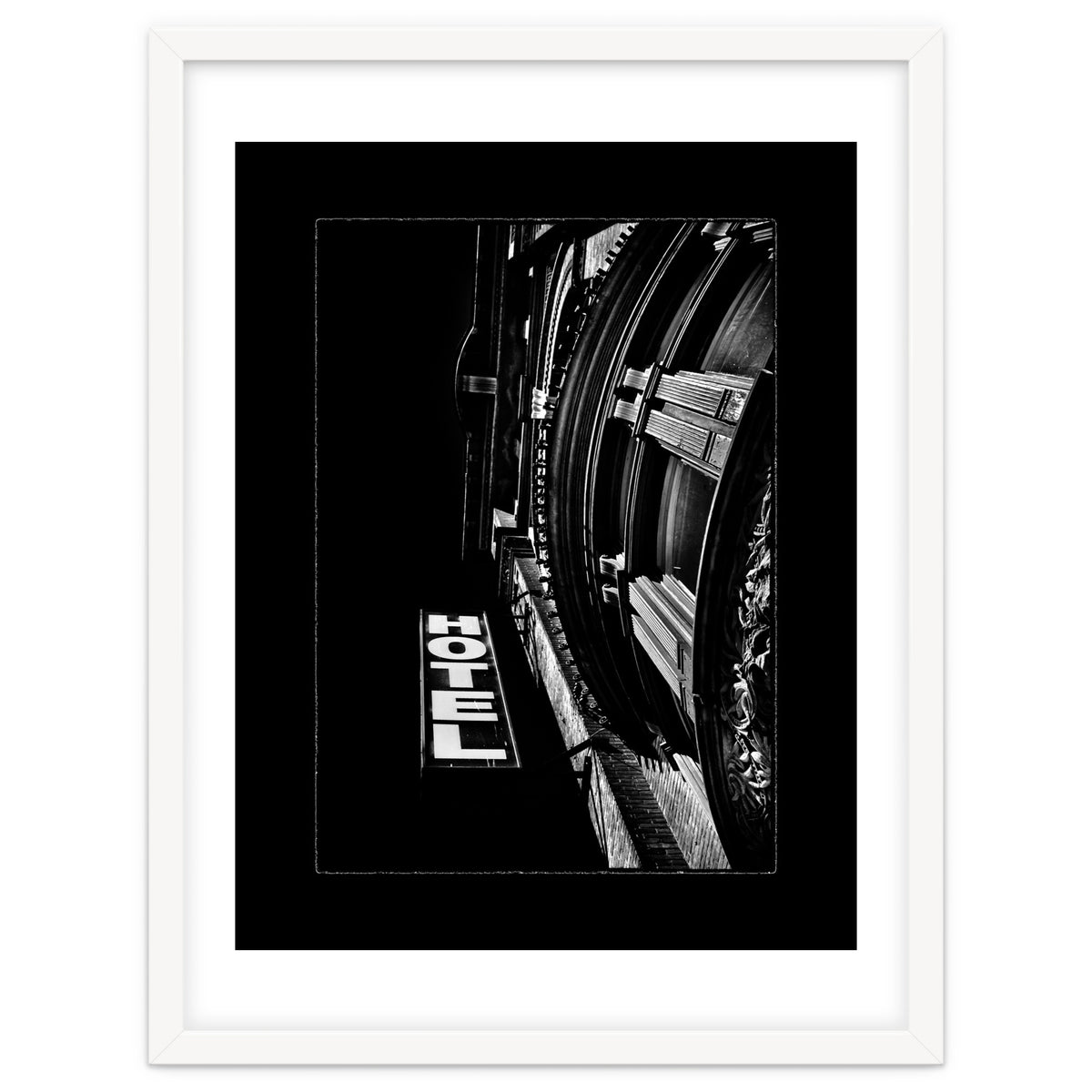 Gladstone Hotel No 2 with Border