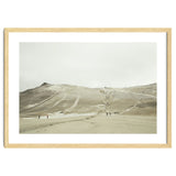 Tourists at volcano - Iceland thumbnail