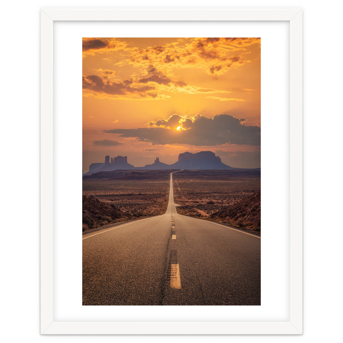 Famous Forrest Gump Road - Monument Valley