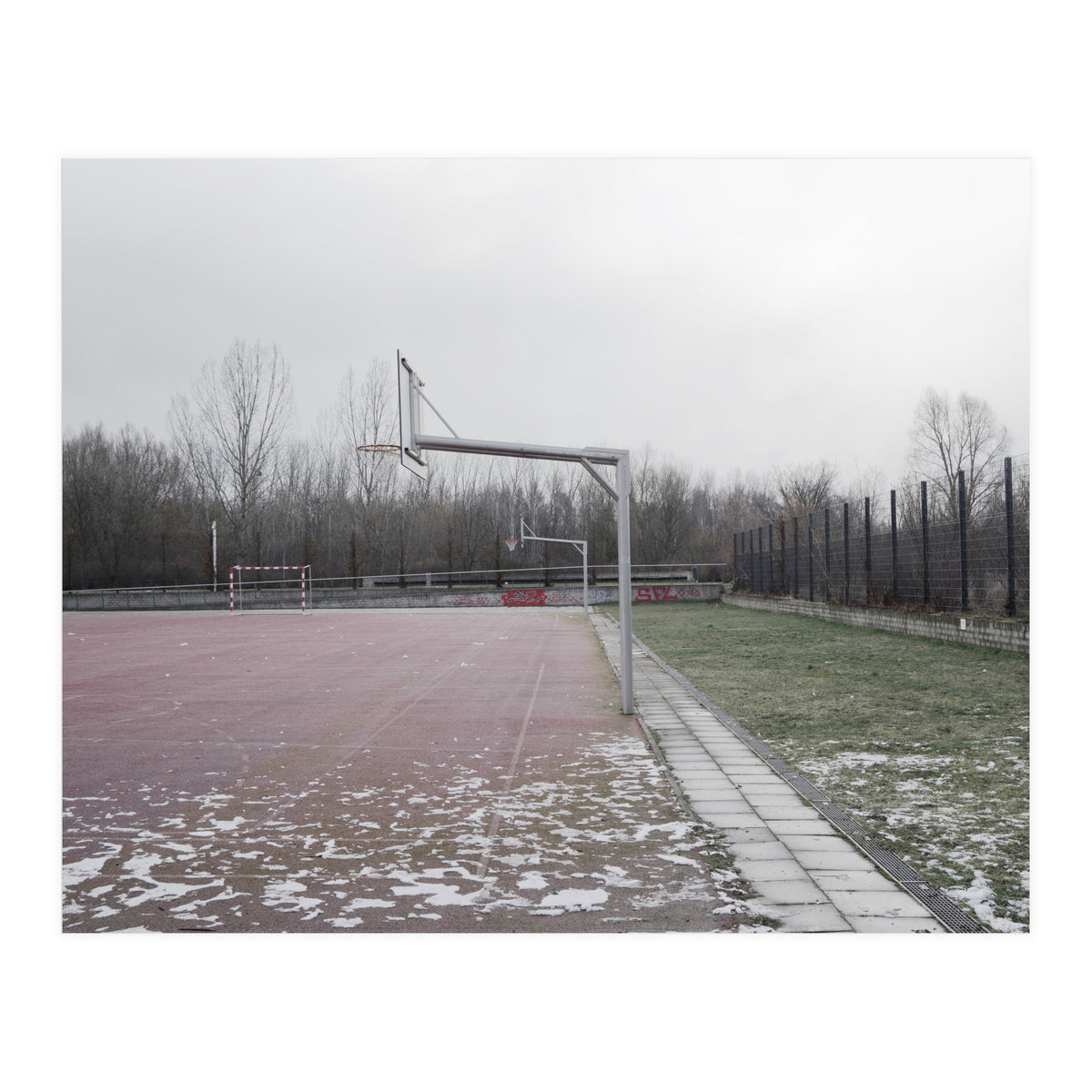 No people basketball court (Print Only)