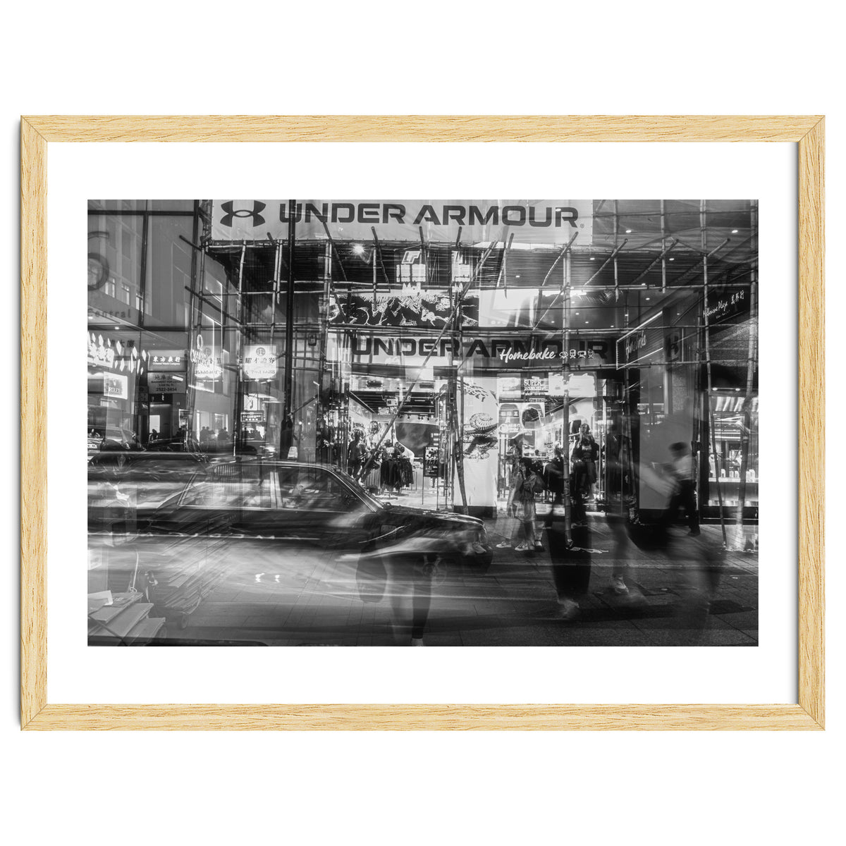 Street Photography - Night in Hong Kong Causeway Bay