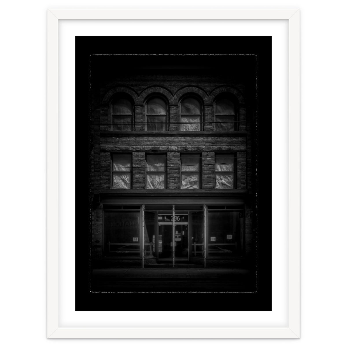 No 256 King St E 1 with Border