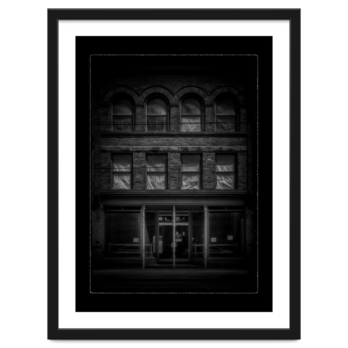 No 256 King St E 1 with Border