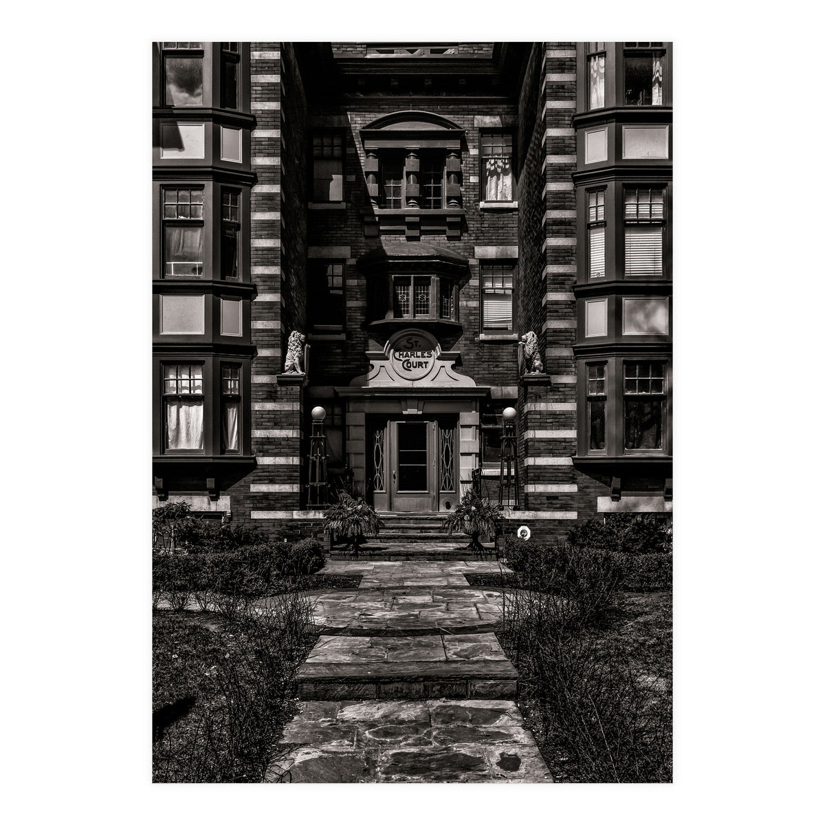 No 30 Charles St E 1 (Print Only)