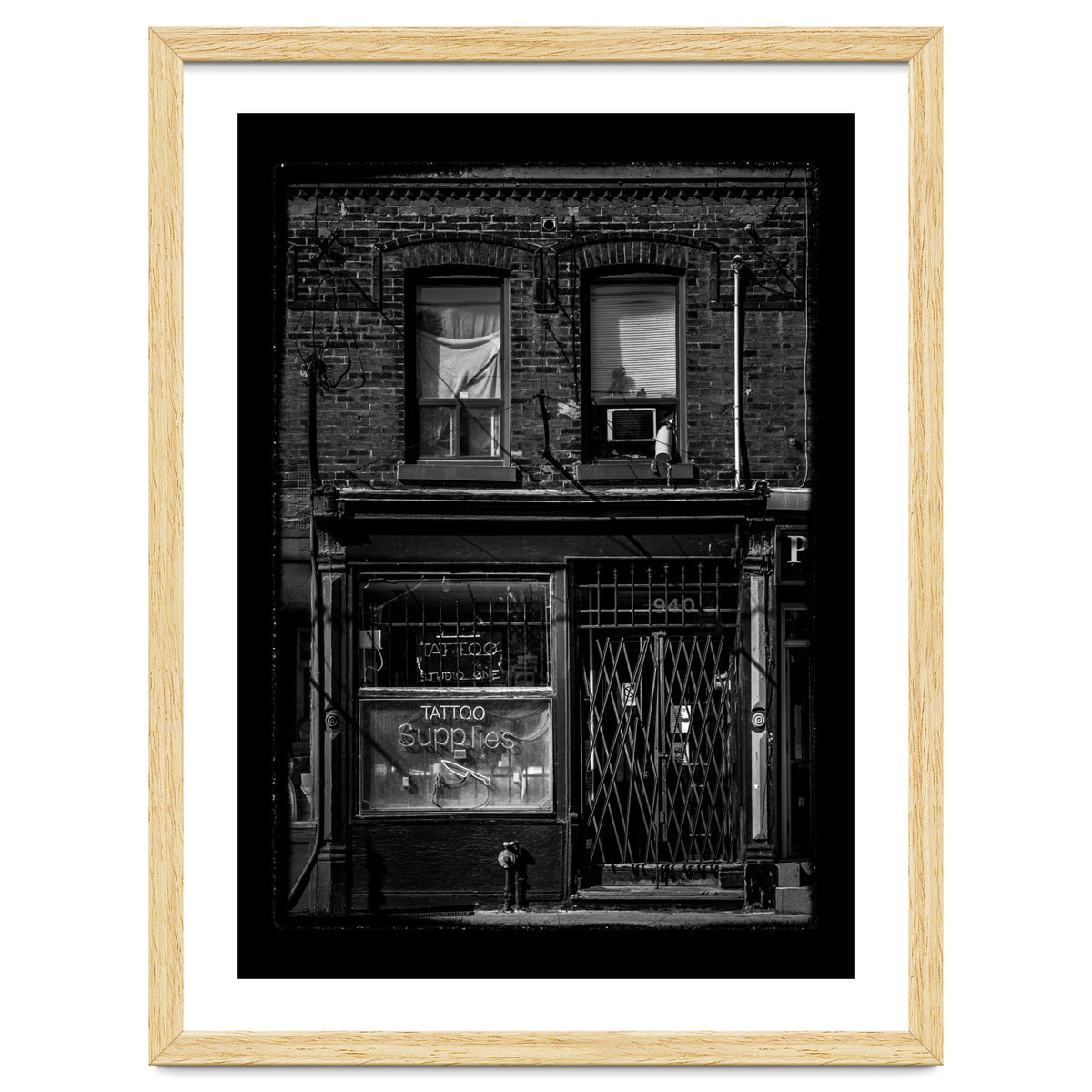 No 940 Queen St E 3 with Border