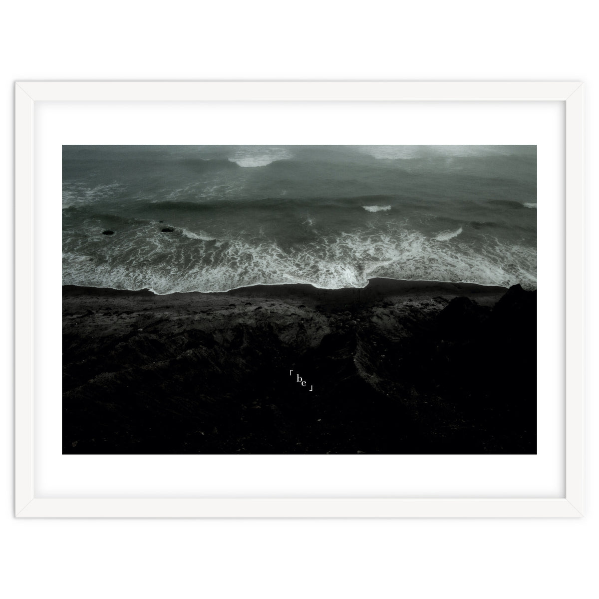 be - Ocean Wave - Black Beach