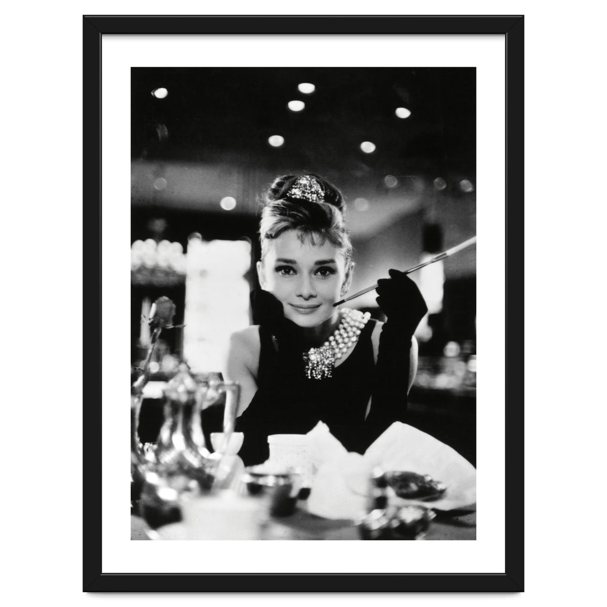 AUDREY HEPBURN in BREAKFAST AT TIFFANY'S (1961), directed by BLAKE EDWARDS.