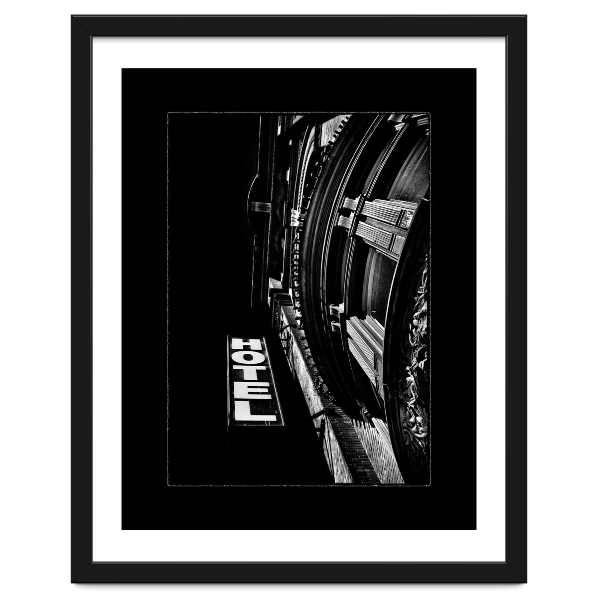 Gladstone Hotel No 2 with Border