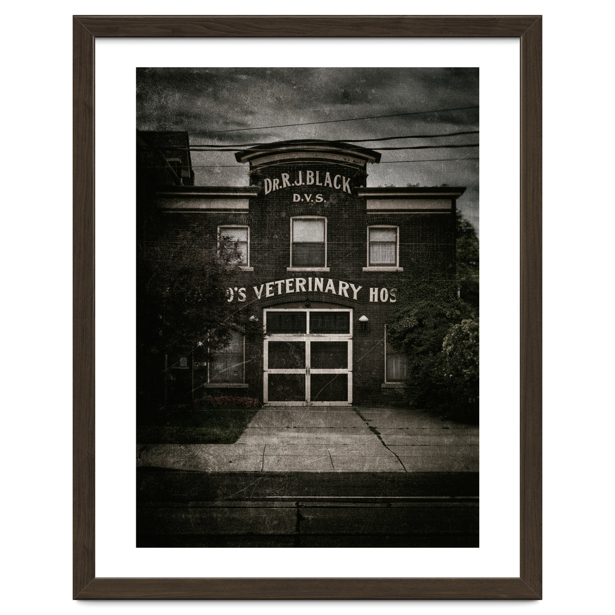 No 923 Queen St E 1 Old Film Version