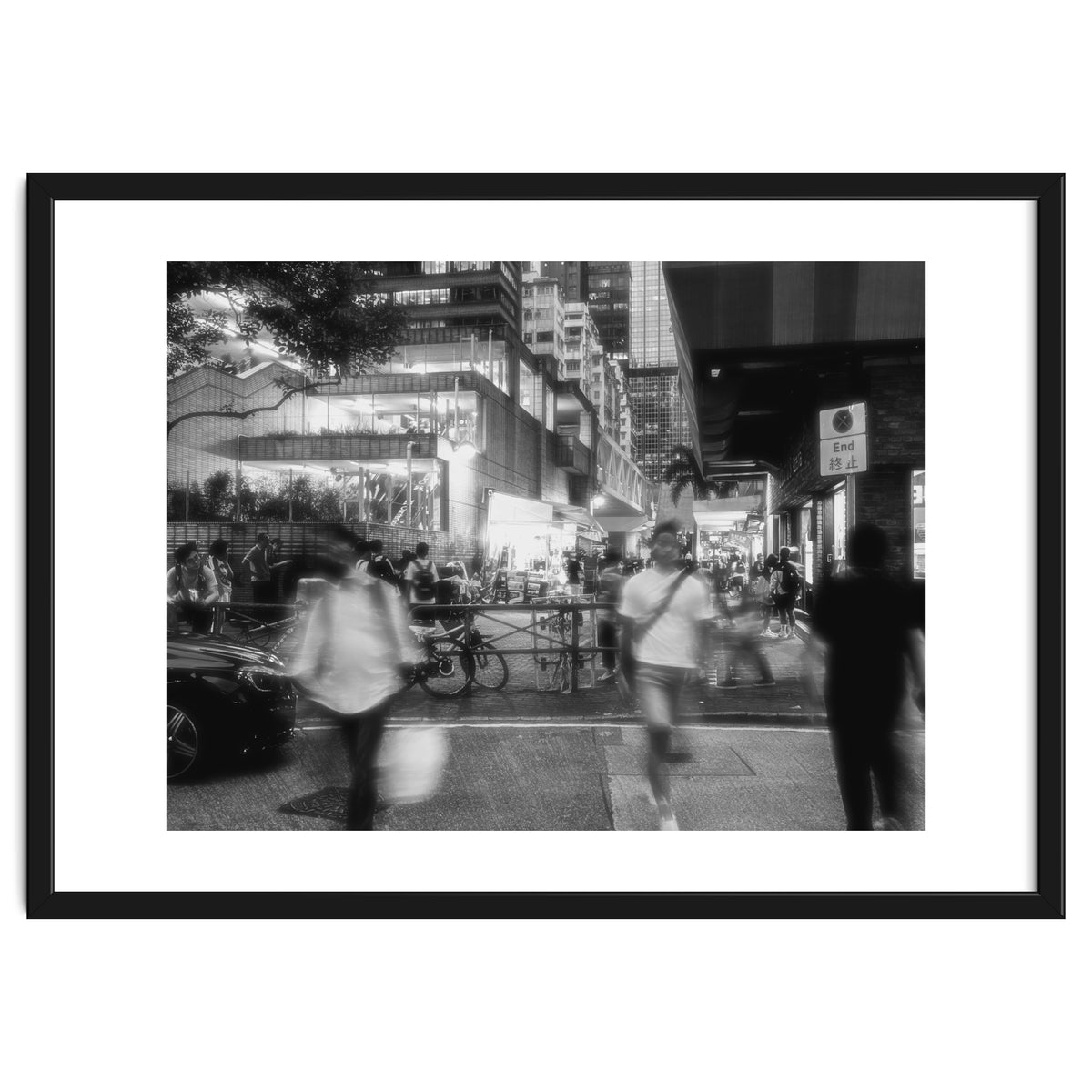 Street Photography - Night in Hong Kong