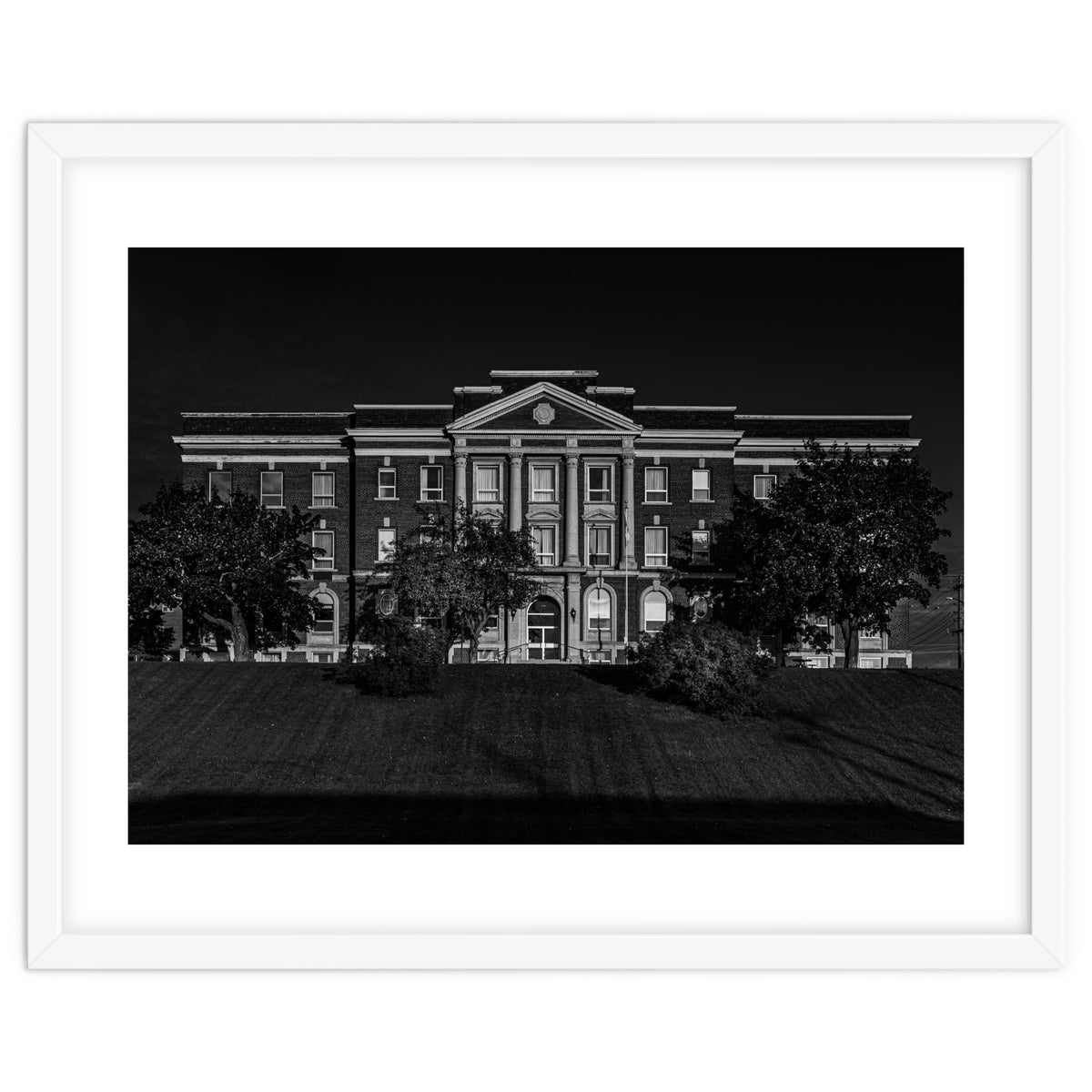 Thunder Bay District Court House No 1