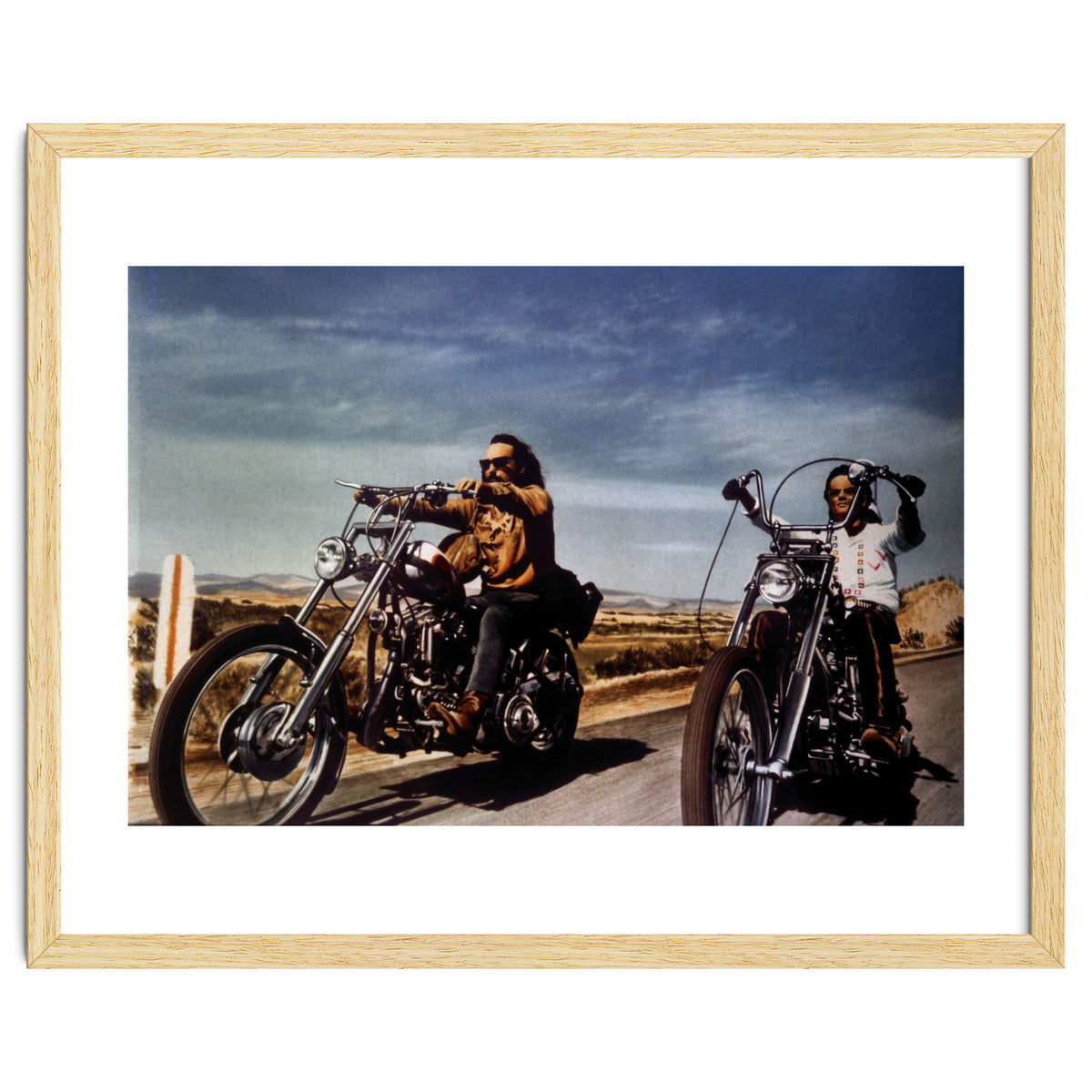 DENNIS HOPPER and PETER FONDA in EASY RIDER (1969), directed by DENNIS HOPPER.