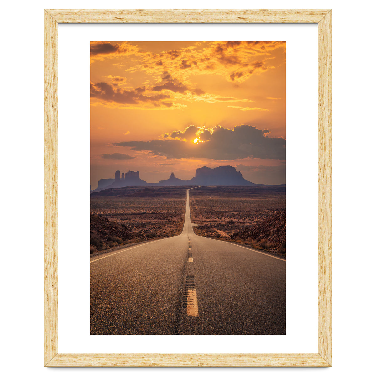 Famous Forrest Gump Road - Monument Valley