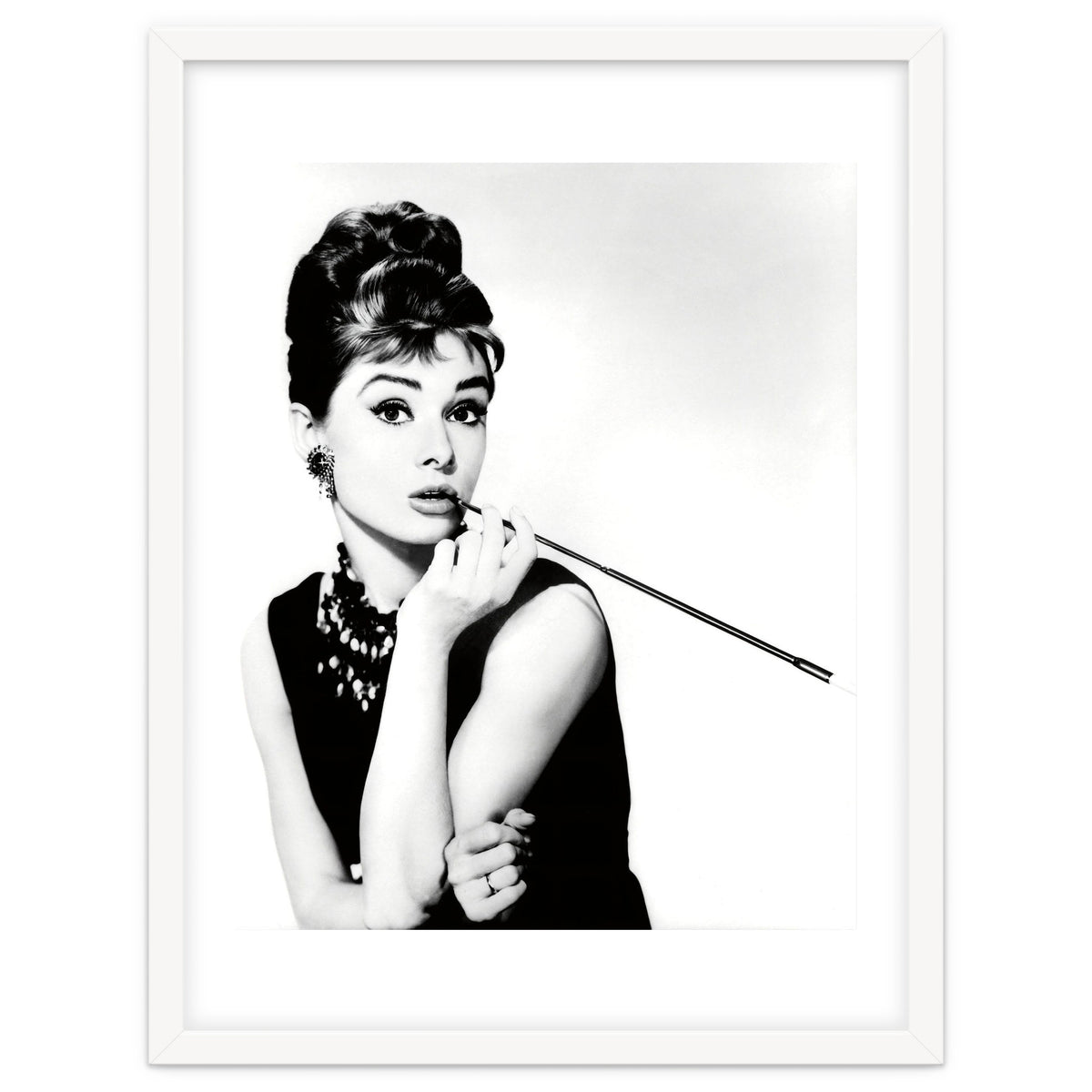 AUDREY HEPBURN in BREAKFAST AT TIFFANY'S (1961), directed by BLAKE EDWARDS.