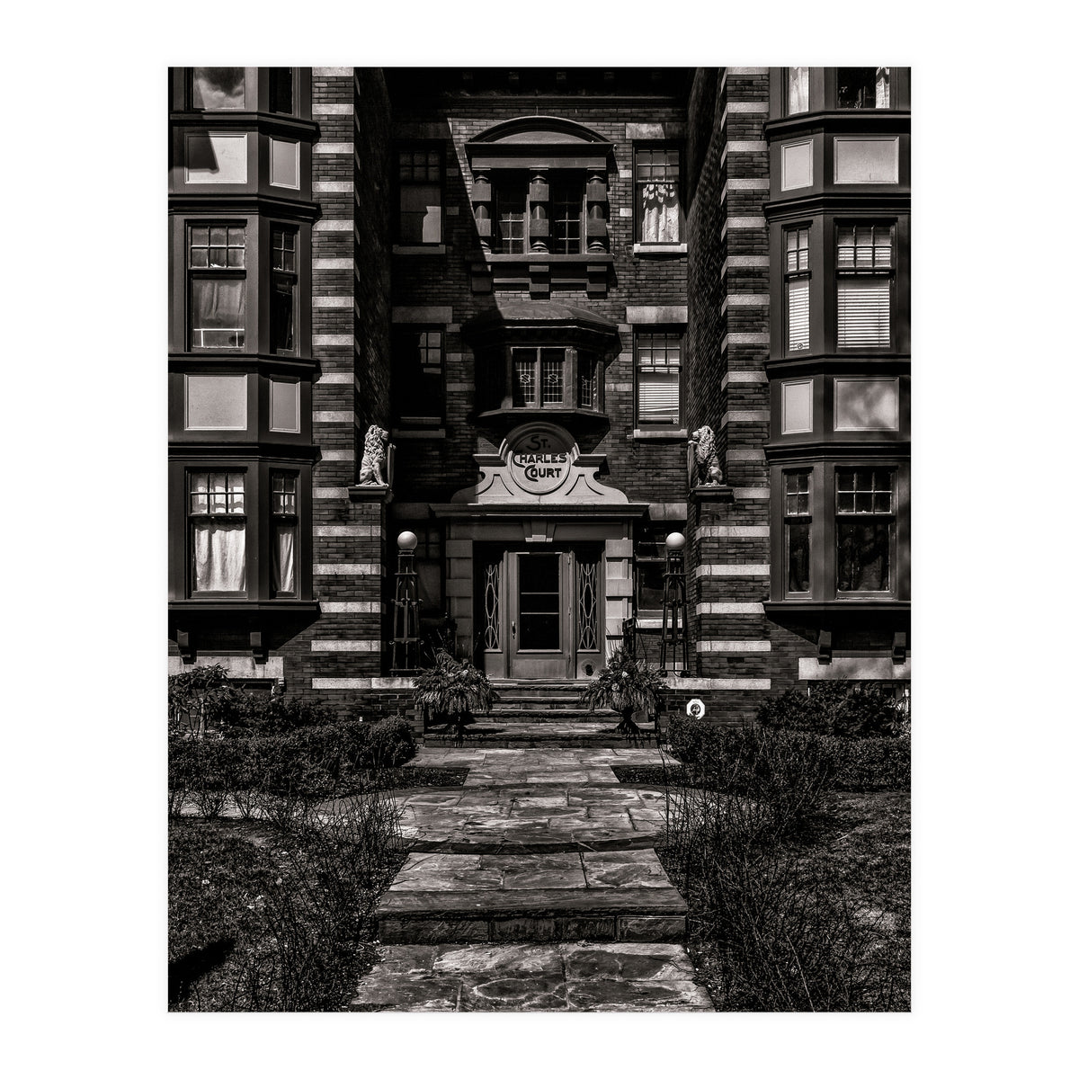 No 30 Charles St E 1 (Print Only)