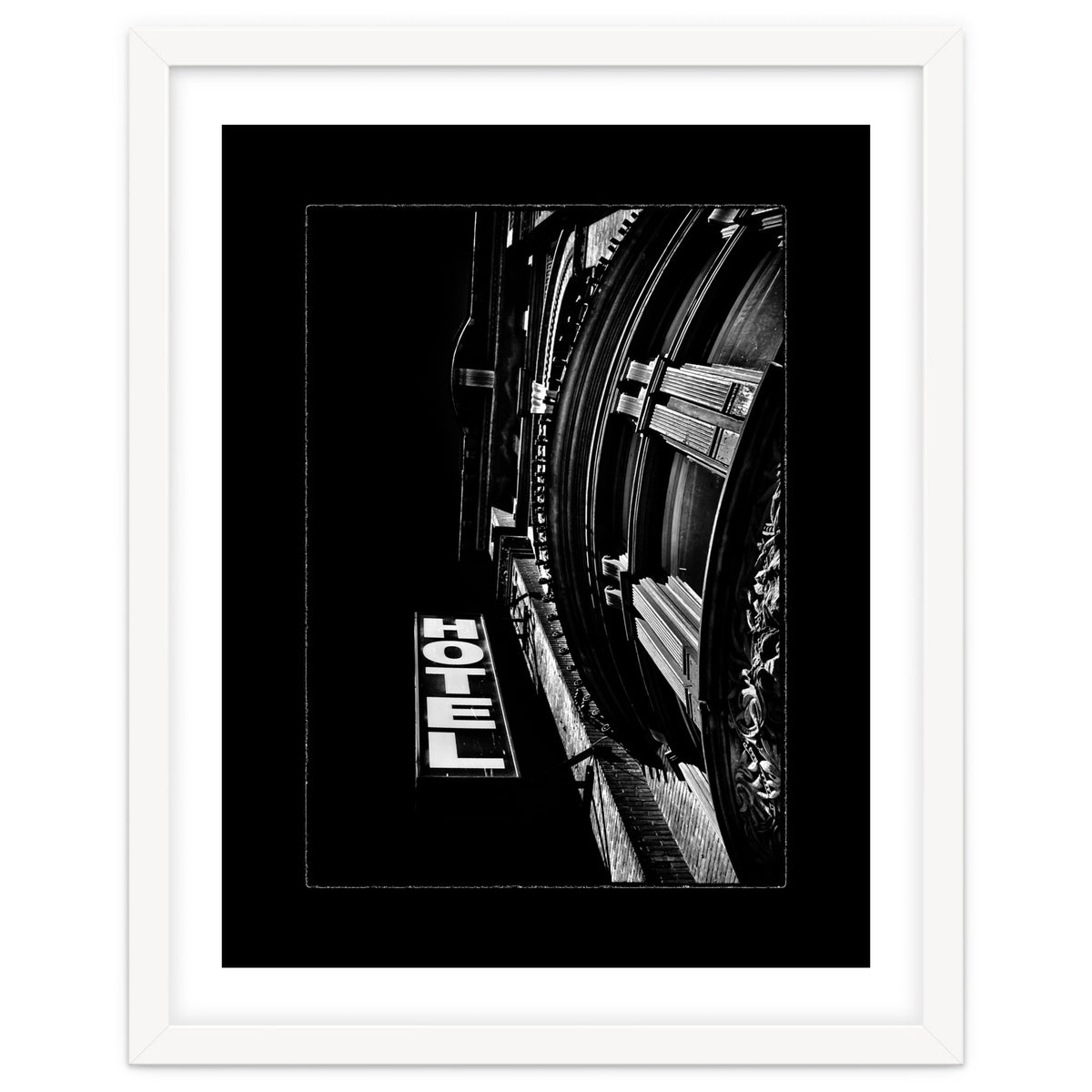 Gladstone Hotel No 2 with Border