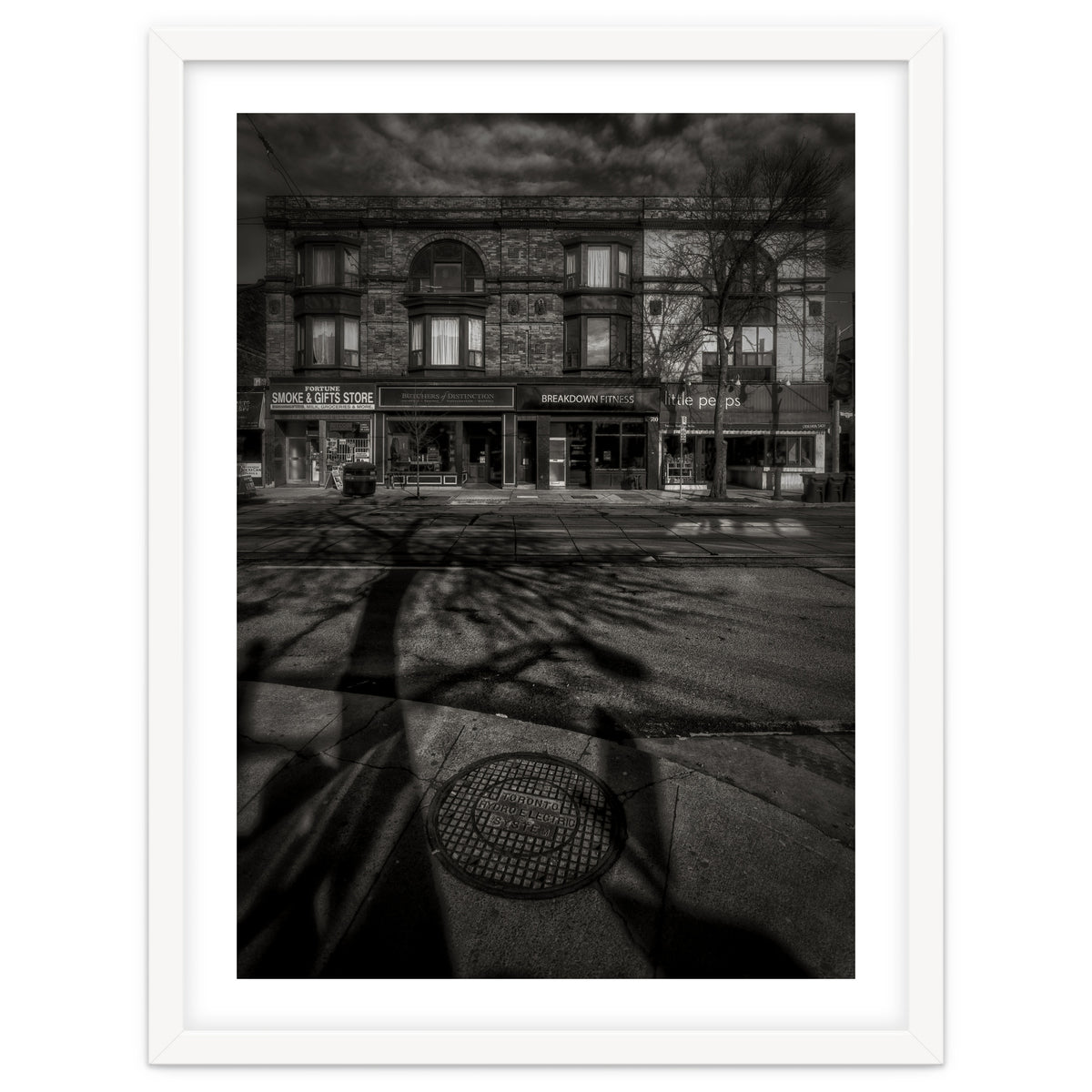 Nos 736 - 742 Queen St E 2