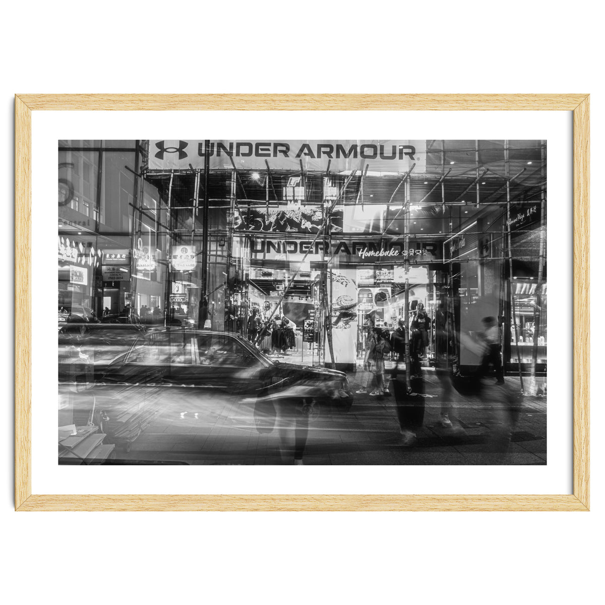 Street Photography - Night in Hong Kong Causeway Bay