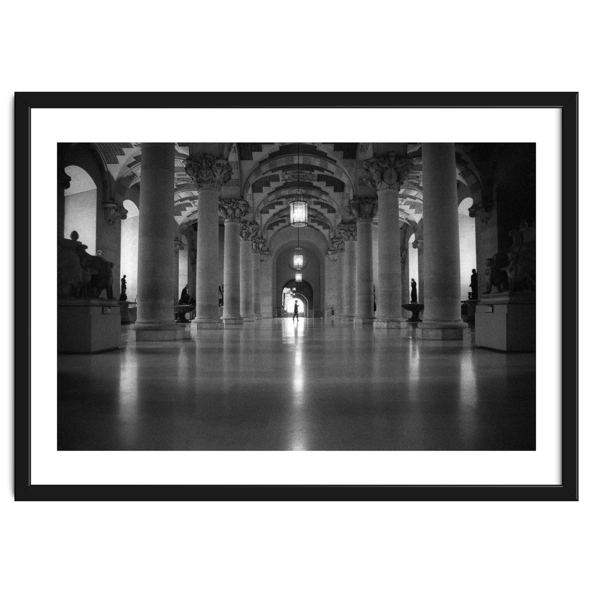 Lost inside the Louvre