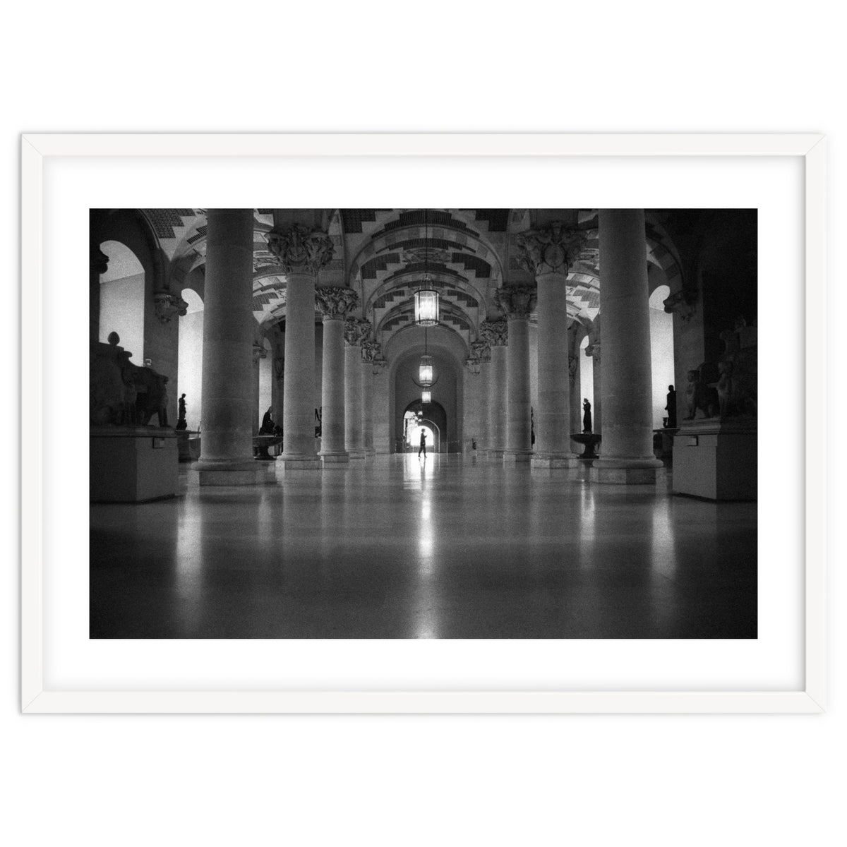 Lost inside the Louvre