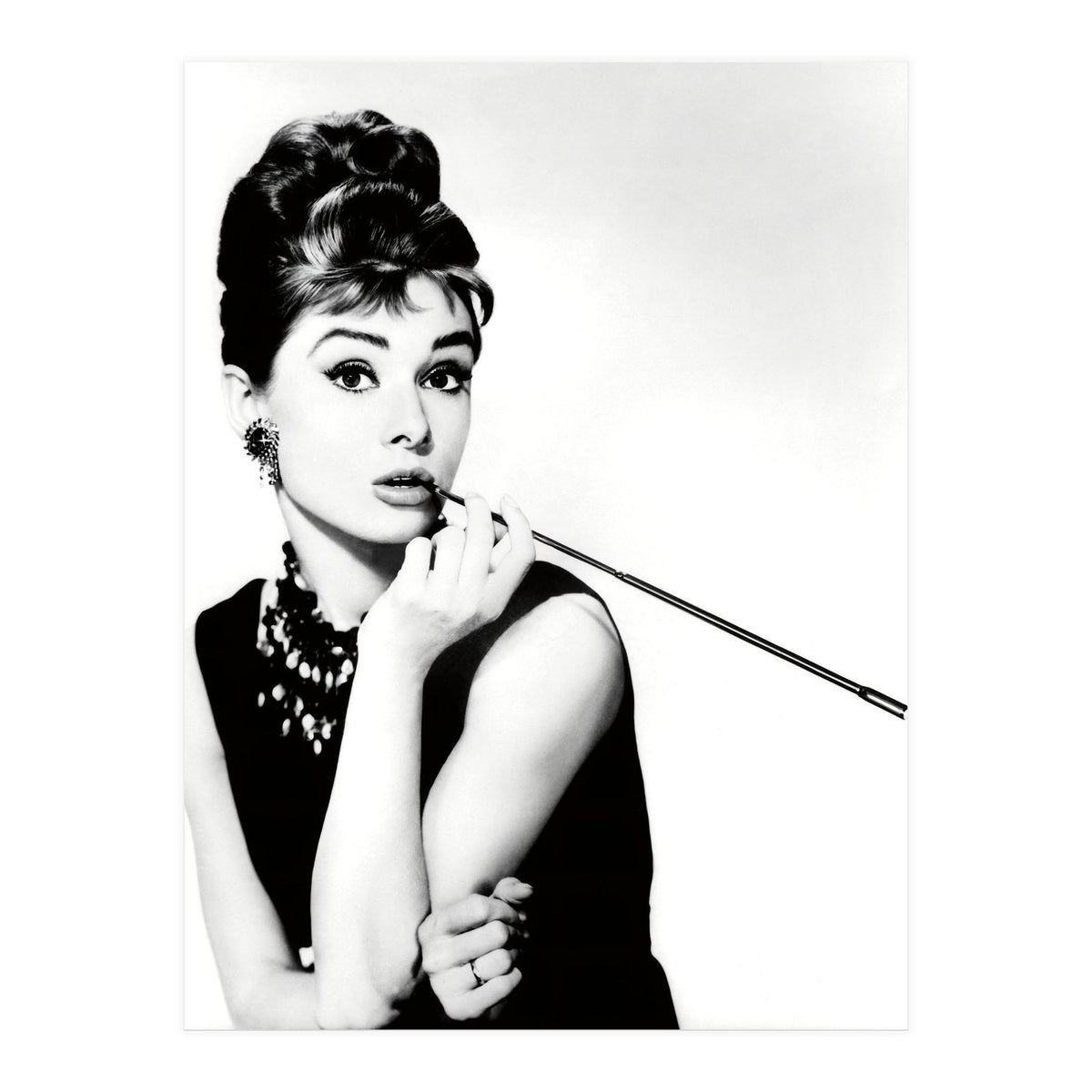 AUDREY HEPBURN in BREAKFAST AT TIFFANY'S (1961), directed by BLAKE EDWARDS. (Print Only)