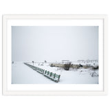 No people on a bench in the snowy winter thumbnail