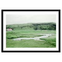 Pond and house in the middle of nowhere - Iceland