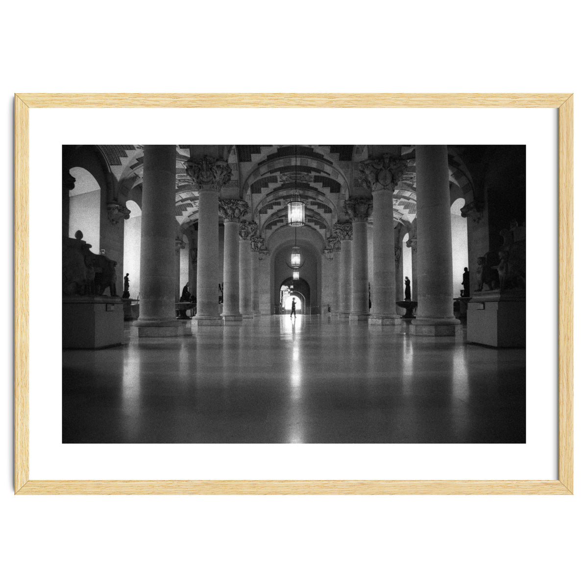 Lost inside the Louvre