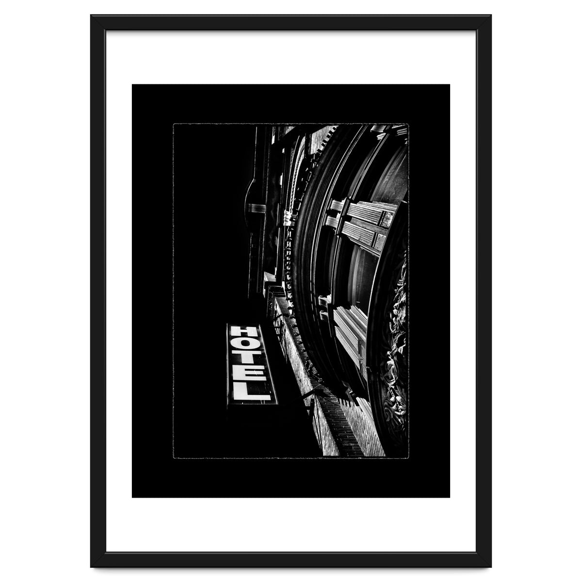 Gladstone Hotel No 2 with Border