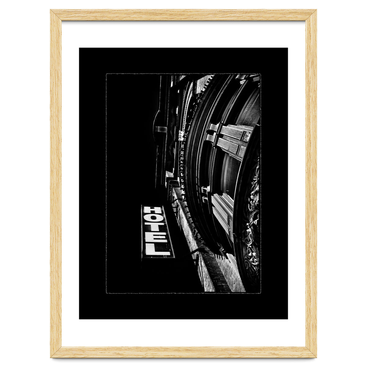 Gladstone Hotel No 2 with Border