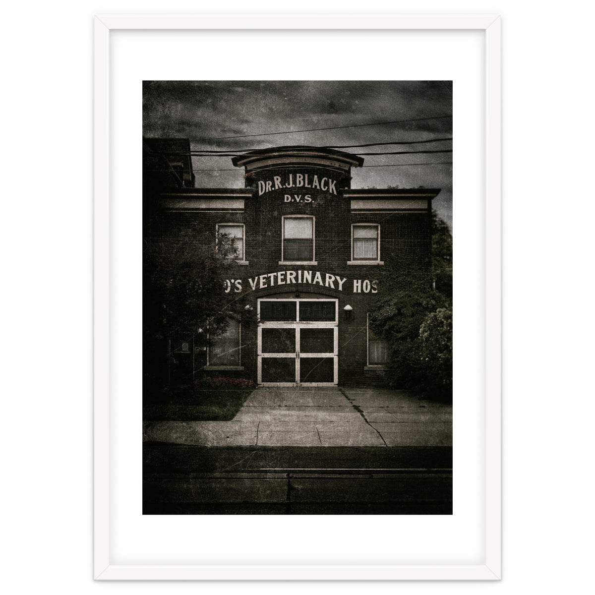 No 923 Queen St E 1 Old Film Version