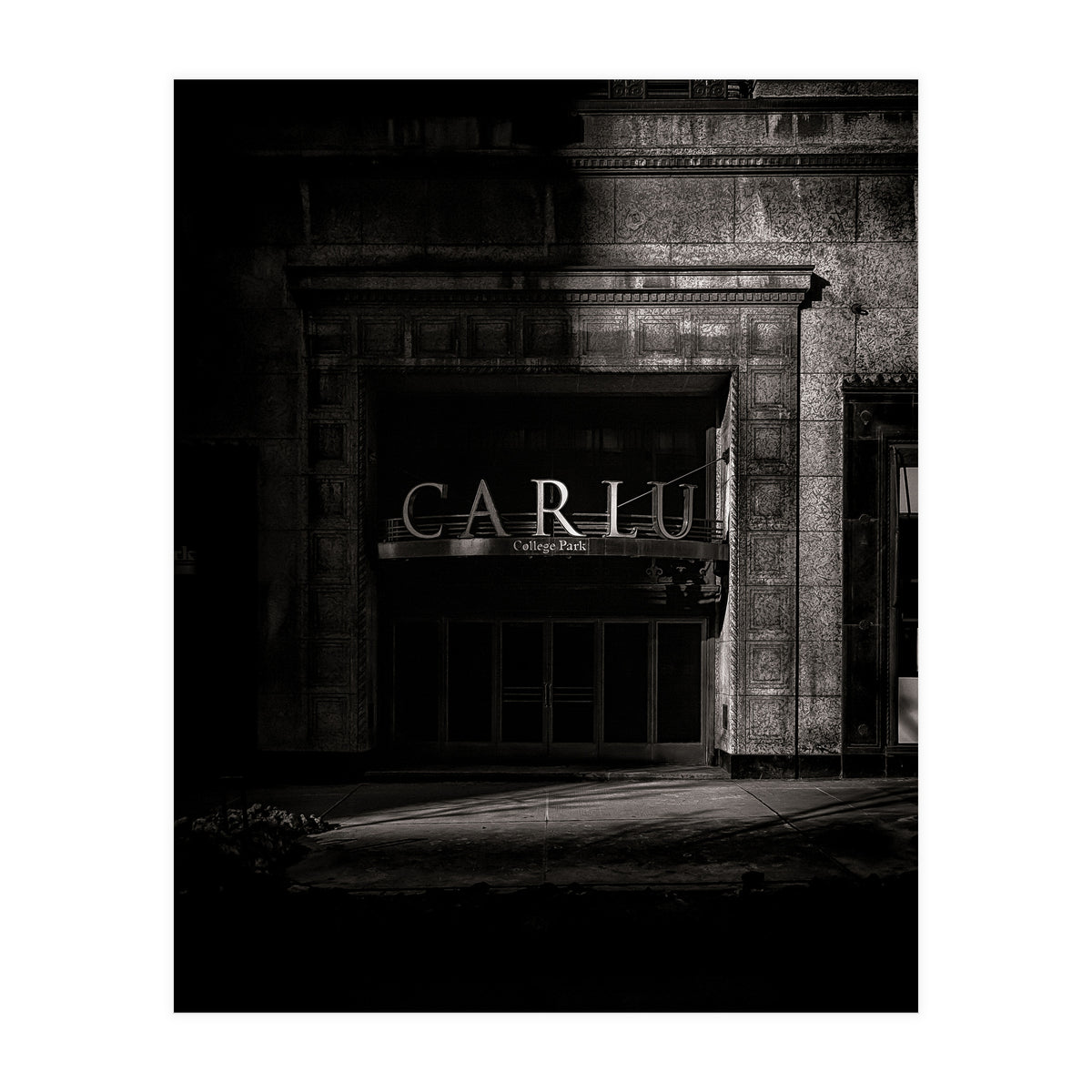 No 444 Yonge St 1 (Print Only)