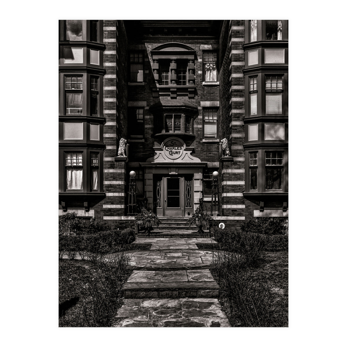 No 30 Charles St E 1 (Print Only)