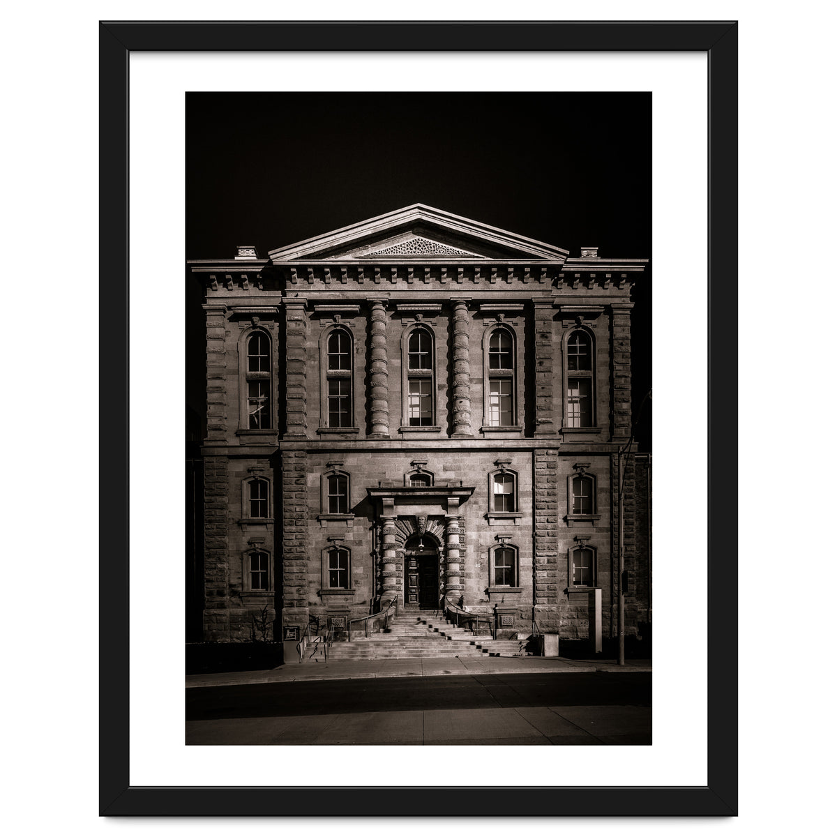 No 550 Gerrard St E Toronto Canada 6 Version 2