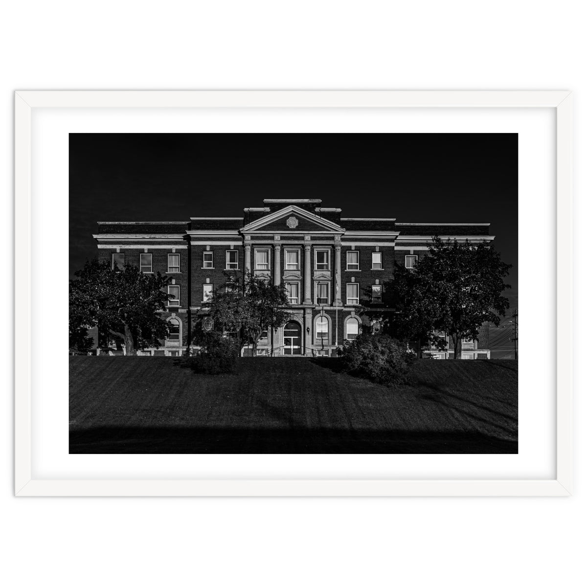 Thunder Bay District Court House No 1
