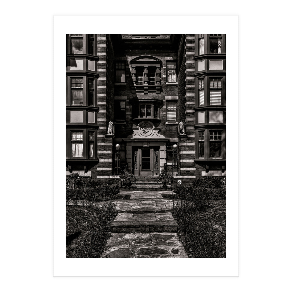 No 30 Charles St E 1 (Print Only)