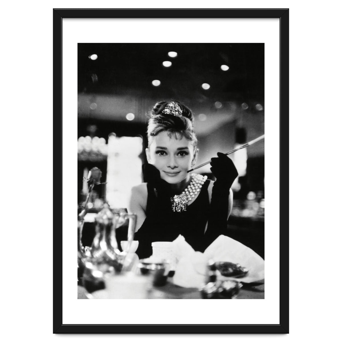 AUDREY HEPBURN in BREAKFAST AT TIFFANY'S (1961), directed by BLAKE EDWARDS.