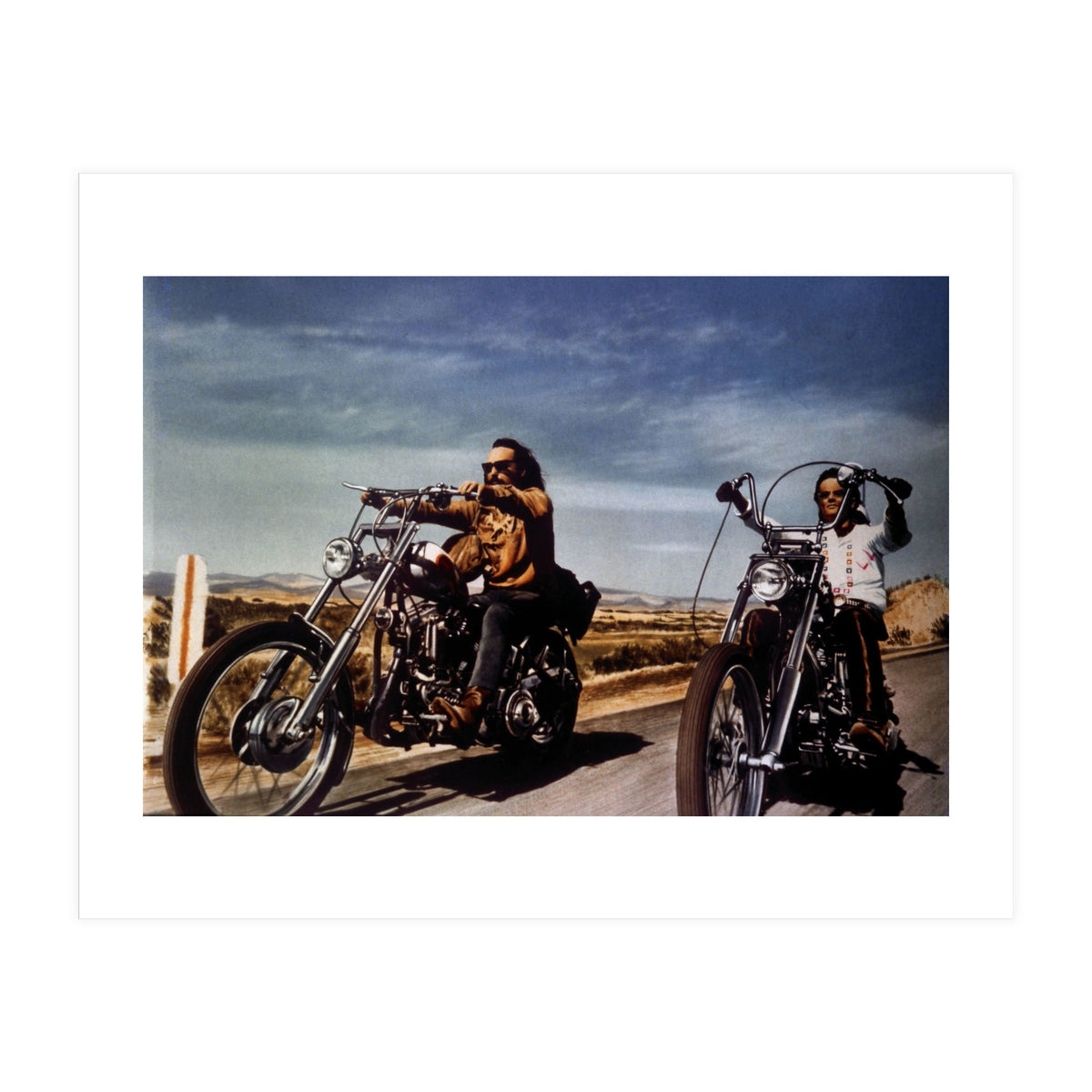 DENNIS HOPPER and PETER FONDA in EASY RIDER (1969), directed by DENNIS HOPPER. (Print Only)