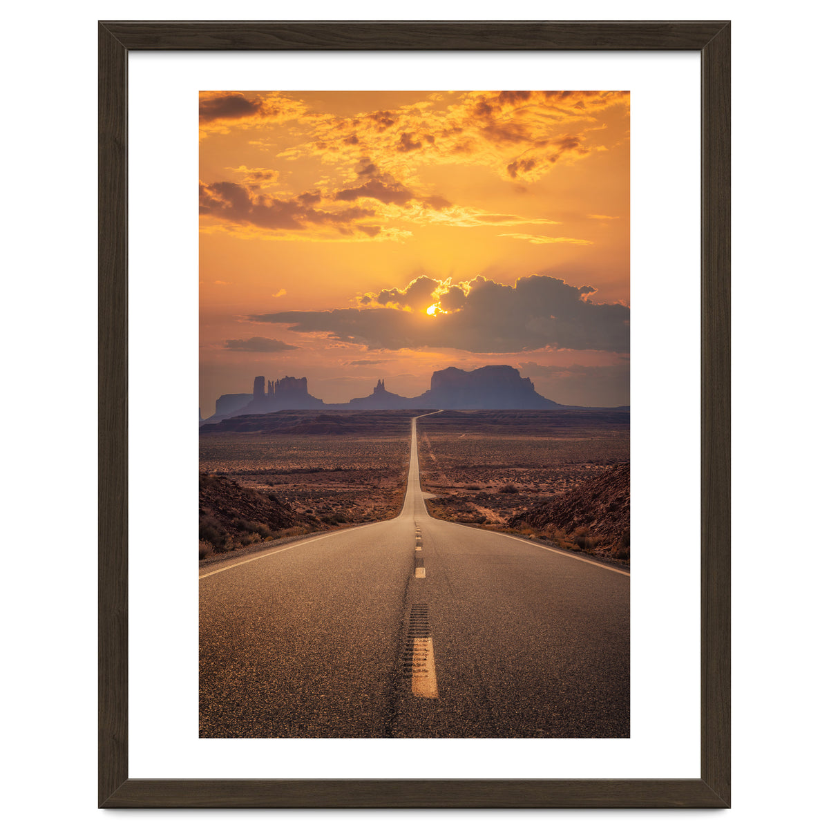 Famous Forrest Gump Road - Monument Valley