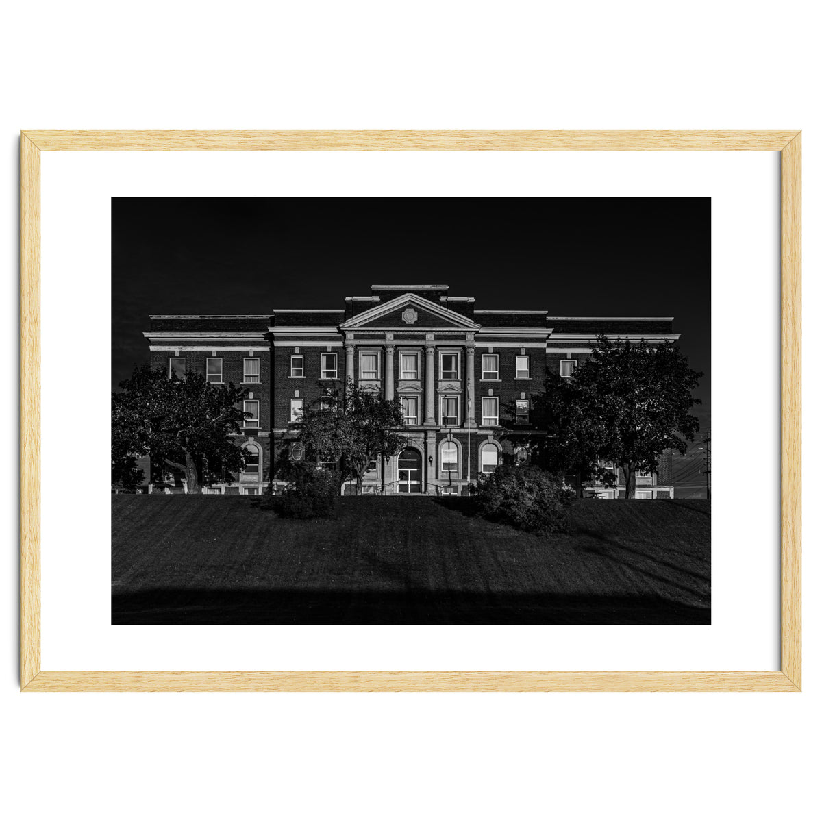 Thunder Bay District Court House No 1