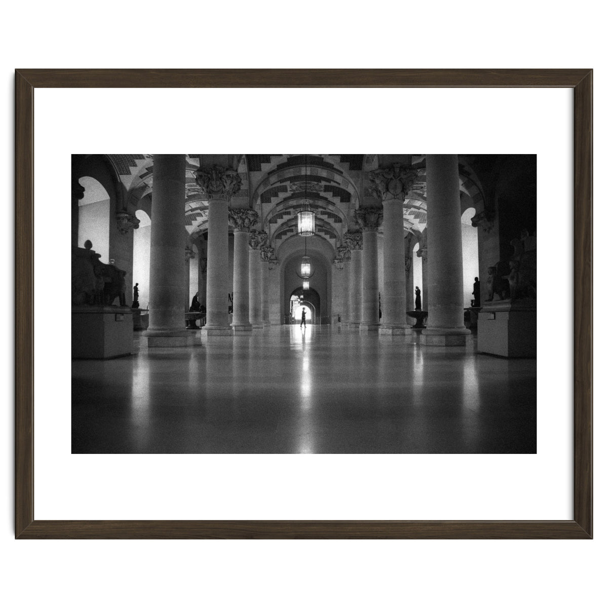 Lost inside the Louvre